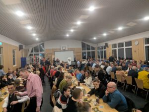 der Saal war bei der VfL Weihnachtsfeier 2025 sehr gut gefüllt